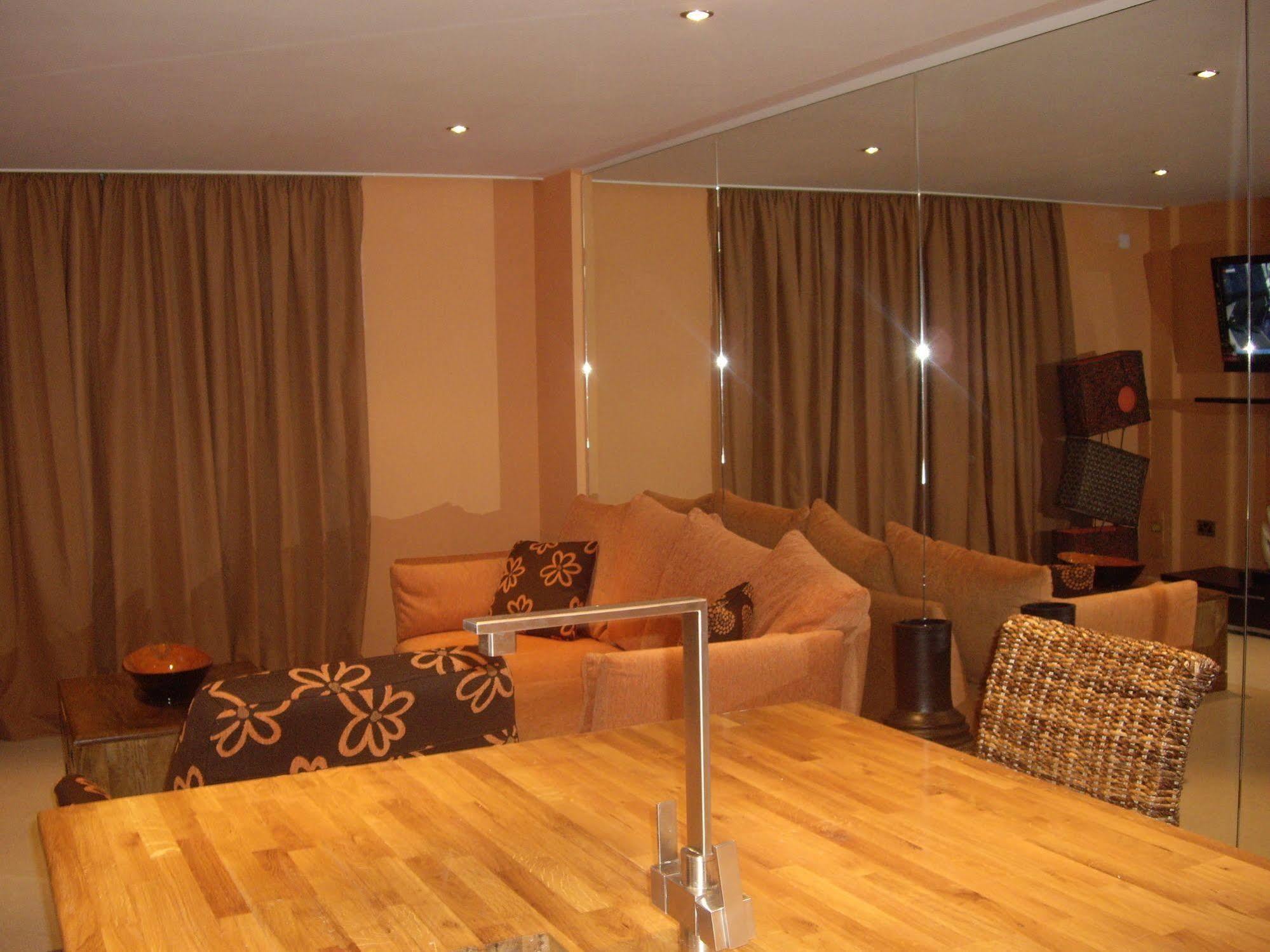 Portland Apartments Cheltenham Dış mekan fotoğraf